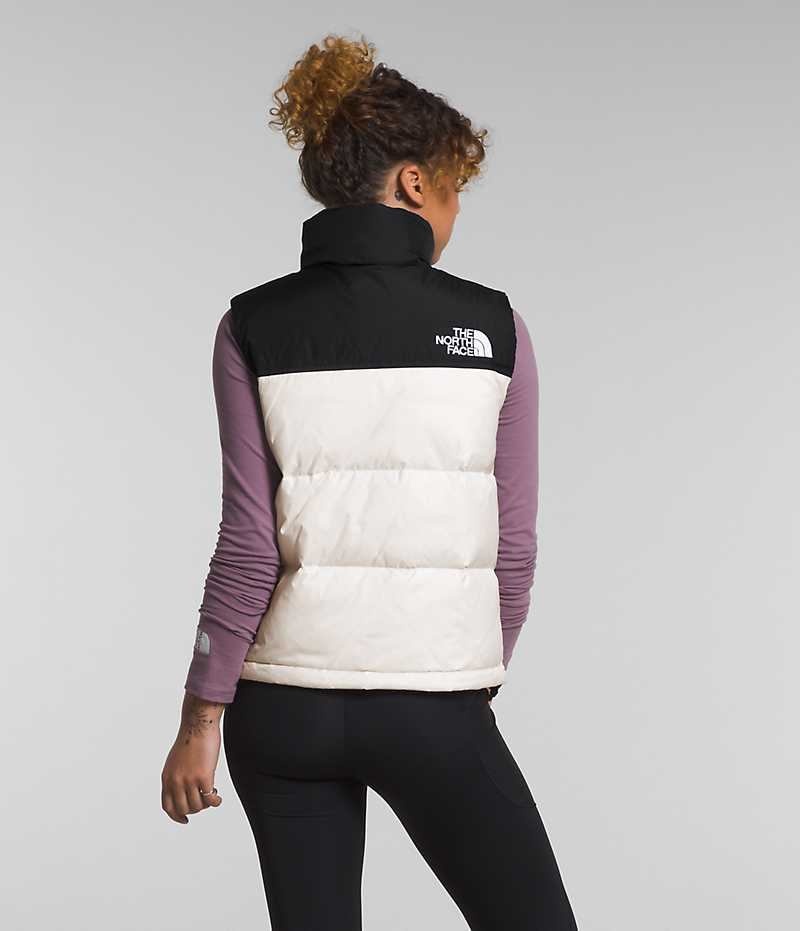 The North Face 1996 Retro Nuptse Aşağı Yelek Kadın Beyaz Siyah | TÜRKIYE UHGL