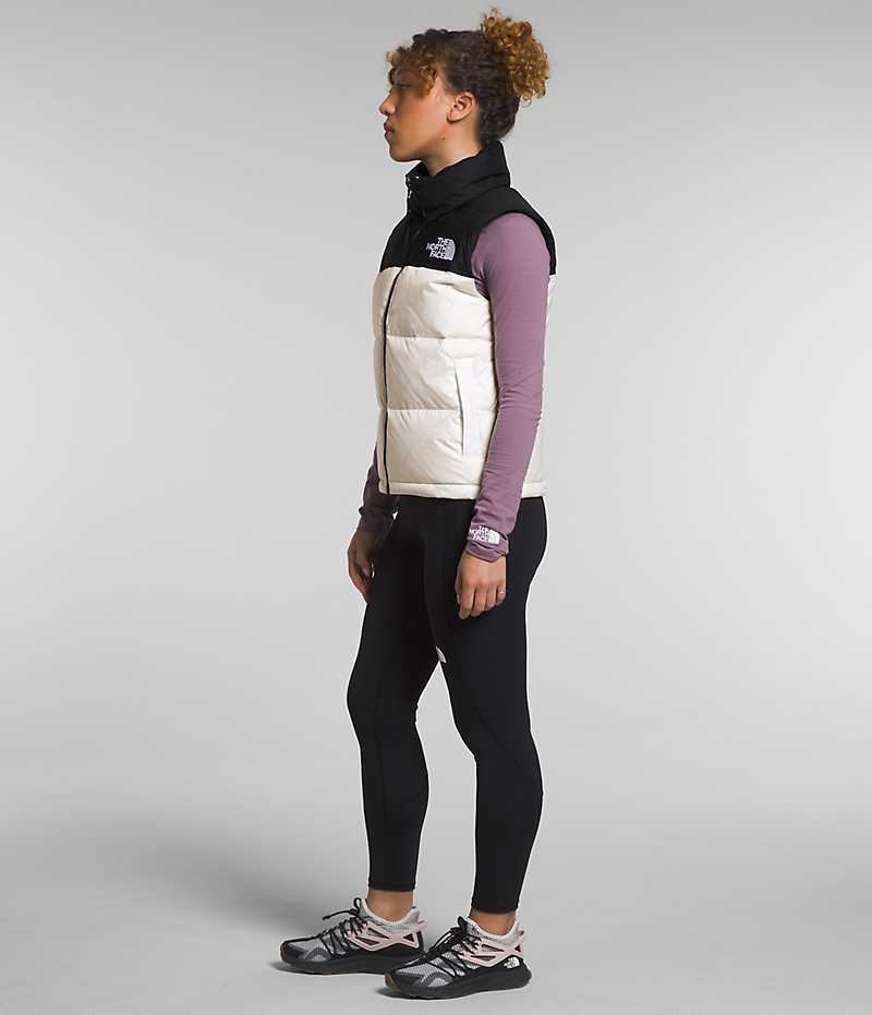 The North Face 1996 Retro Nuptse Aşağı Yelek Kadın Beyaz Siyah | TÜRKIYE UHGL