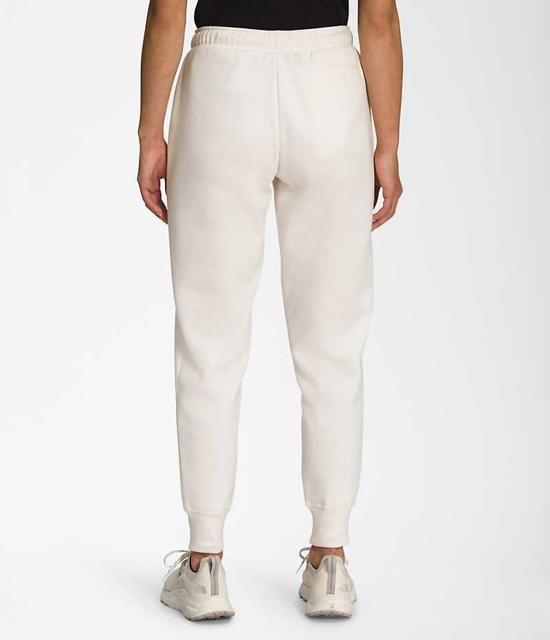 The North Face Box NSE Jogger Pantolon Kadın Beyaz | ISTANBUL ACRN